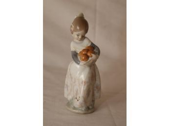 Lladro Girl From Valencia-With Oranges #4841