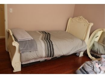 White Shabby Chic Twin Girls Trundle Sleigh Bed