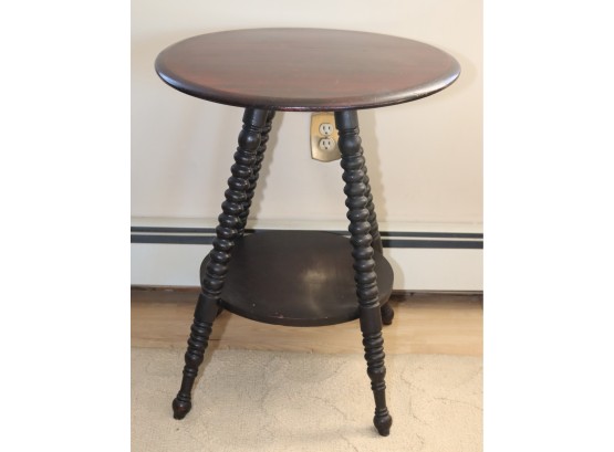 Antique Round Table With Turned Wood Spindle Legs (p-3)