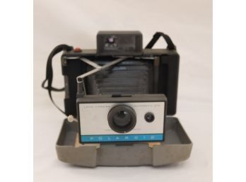 Vintage Polaroid 210 Land Camera (P-45)