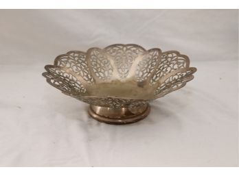 Vintage Silverplate Lovelace Bowl (p-36)