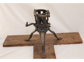Antique  North Bros. Mfg. Co Christmas Tree Stand. (P-87)