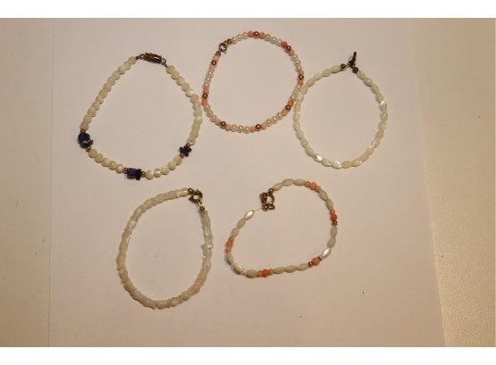 Set Of 5 Beaded Bracelets (N-7)