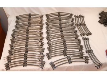 23 Pieces Curved Lionel Train Tracks (S-60)
