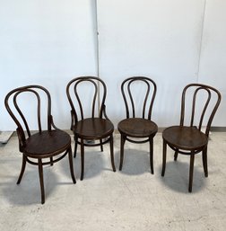 Set Of 4 Wood Bistro Chairs (believed To Be Thonet)