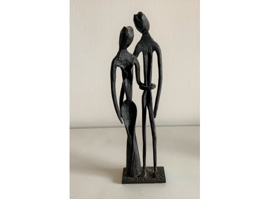 Man & Woman Arm & Arm-Iron Sculpture