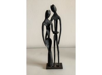 Man & Woman Arm & Arm-Iron Sculpture