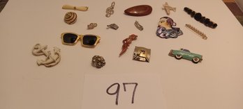 Mixed Costume Jewelry Brooches