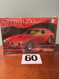 AMT 8688 Ferrari 250 GT SWB 1/24 Model Kit