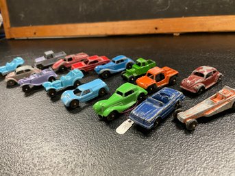 Lot Of 15 Metal Tootsietoy Cars