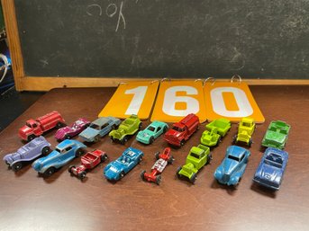 Lot Of 17 Tootsietoy - Midge Toy Metal Cars Trucks