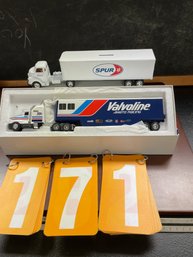 Lot Of 2 ERTL 1/64 Scale Tractor Trailers Valvoline Racing SPUR Diecast
