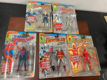 Toy Biz Lot Of 5 MARVEL Super Heroes Cosmic Defenders Action Figures