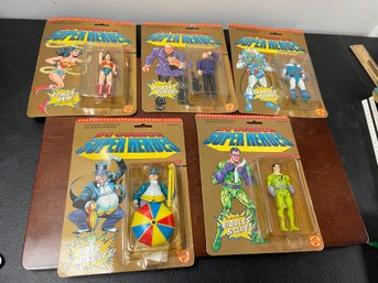 Toy Biz Lot Of 5 DC Comics Superheroes W/Action - New Old Stock