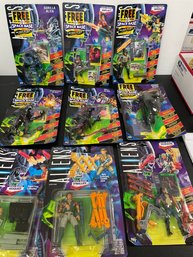 Kenner Lot Of 9 ALIENS Space Marines With 3D Space Bases