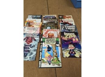 Lot Of 14 Comic Books