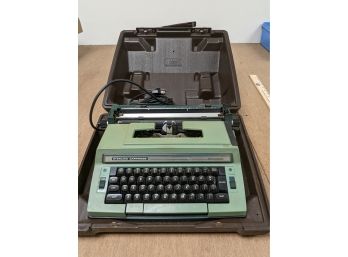 SCM Smith-Corona Portable Electric Typewriter