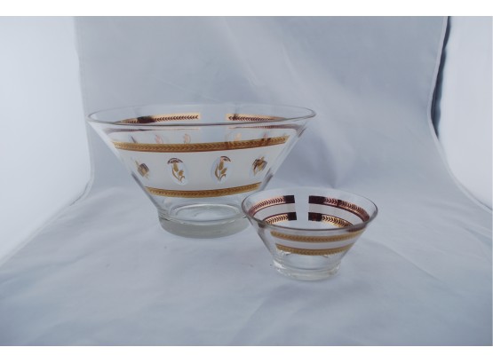 MCM Anchor Hocking Gold Wheat Chip And Dip Set