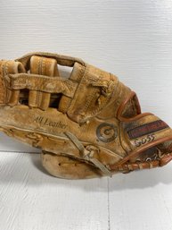 Game Breaker Right Handed Baseball Glove All Leather P110158