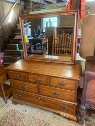 Pennsylvania House 6 Drawer Dresser With Mirror