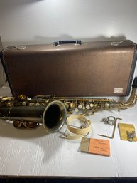Conn 6406 Shooting Star Alto Saxophone With Case