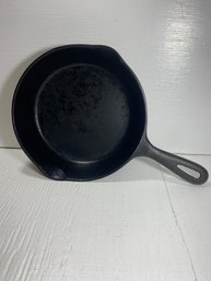 No. 5 Cast Iron Pan Marked 'Z'