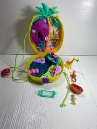 Polly Pocket Pineapple Safari Carry On Toy