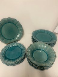 Set Of 16 Stoneware Pioneer Woman Paige Denim Tableware Plate/ Bowl Set