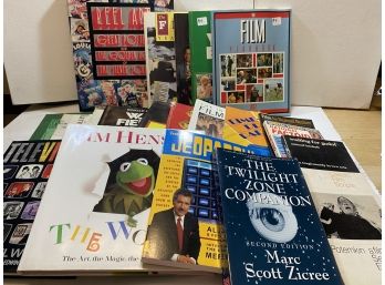 Large Lot Of 21 Film/entertainment Book Lot Dot Zero, Jim Henson,film Yearbook And More