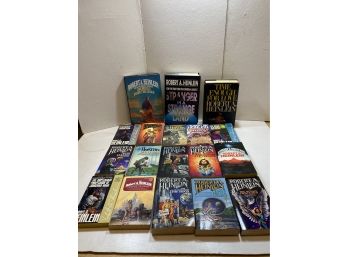 Lot Of 18 Robert Heinlein Science Fiction Books