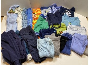 Large 24 Piece Lot Of NB-3  Month Baby Boy Clothes Onesies,sleepers,and More! #19
