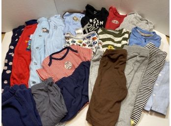 Large 20 Piece Lot Of 6-9 Month Baby Boy Clothes Pants,onesies,and More! #18