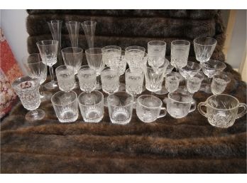 Mixed Lot Of 32 Glass & Crystal Wine Glasses And Cups