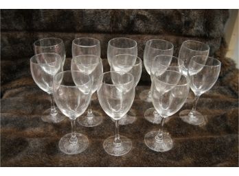 Lot Of 13 Clear Glass Wine Glasses