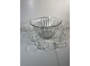 Vintage Punch Bowl With 8 Cups