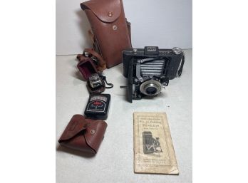 Kodak Six-20 Folding Hawk-Eye Camera