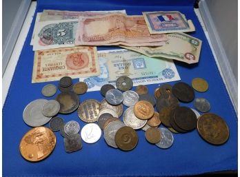Lot Of US & Foreign Currency Coins And Tokens
