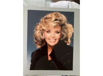 Signed 8 X 10 Glossy Photo Of Deanna Lund - Land Of The Giants, Roots Of Evil, And Elves