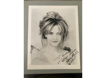 Signed 8 X 10 Glossy Photo Meg Ryan - From Sleepless In Seattle, Leaving Las Vegas And When Harry Met Sally