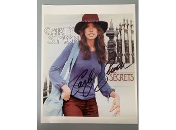 Signed 8 X 10 Glossy Photo Grammy Winner Carly Simon - 'You're So Vain'