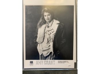 Amy Grant  Signed B/W Photo - Singer