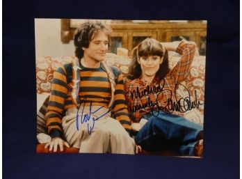 Robin Williams & Pam Dawber Signed Photo - Work And Mindy