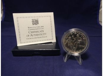 1994 World Cup Uncriculated Silver Dollar Commemorative Coin