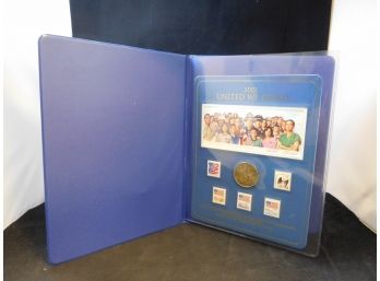2002 United We Stand Medal And Stamp Set