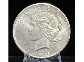 1925 Peace Silver Dollar - Uncirculated