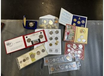 Lot Of Coins & Mint Sets -  Canada Vatican