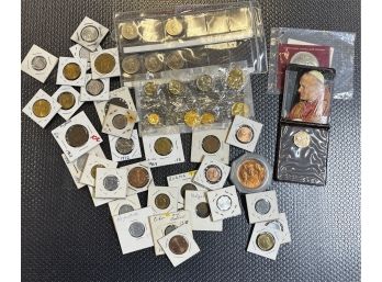 Lot Of Coins & Mint Sets -  Canada Vatican Russia