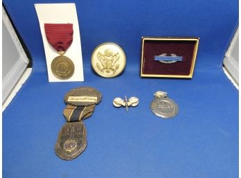 Lot Of Military Medals And Pins 3 Pins 3 Medals