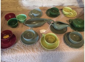MCM Russel Pottery Assortment, In Excellent Condition