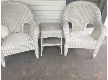 2 Wicker Chairs- Square Table - RISING SUN PICK UP